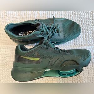 Nike Air Zoom Superrep 3 Mens Trainers DC9115-393  Sneakers Shoes Size 11 Green